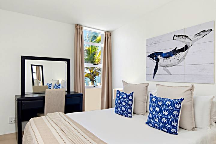 Chakas Cove 28 Main bedroom